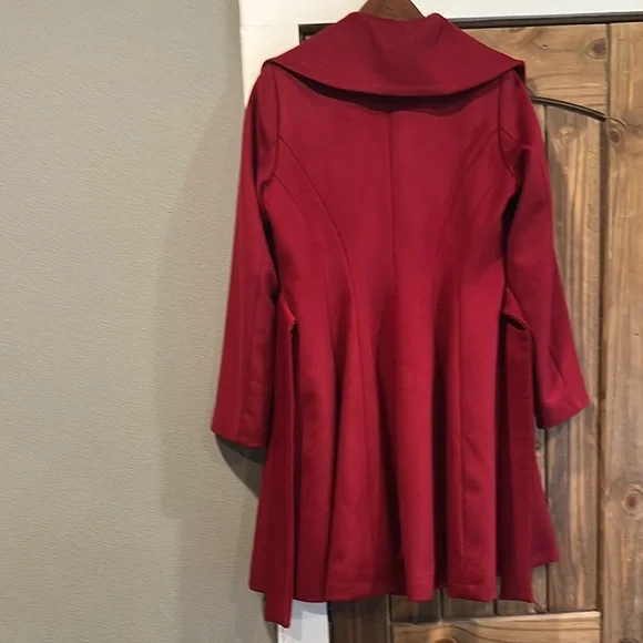 Red Women’s Trina Turk Coat - Picture 7 of 7